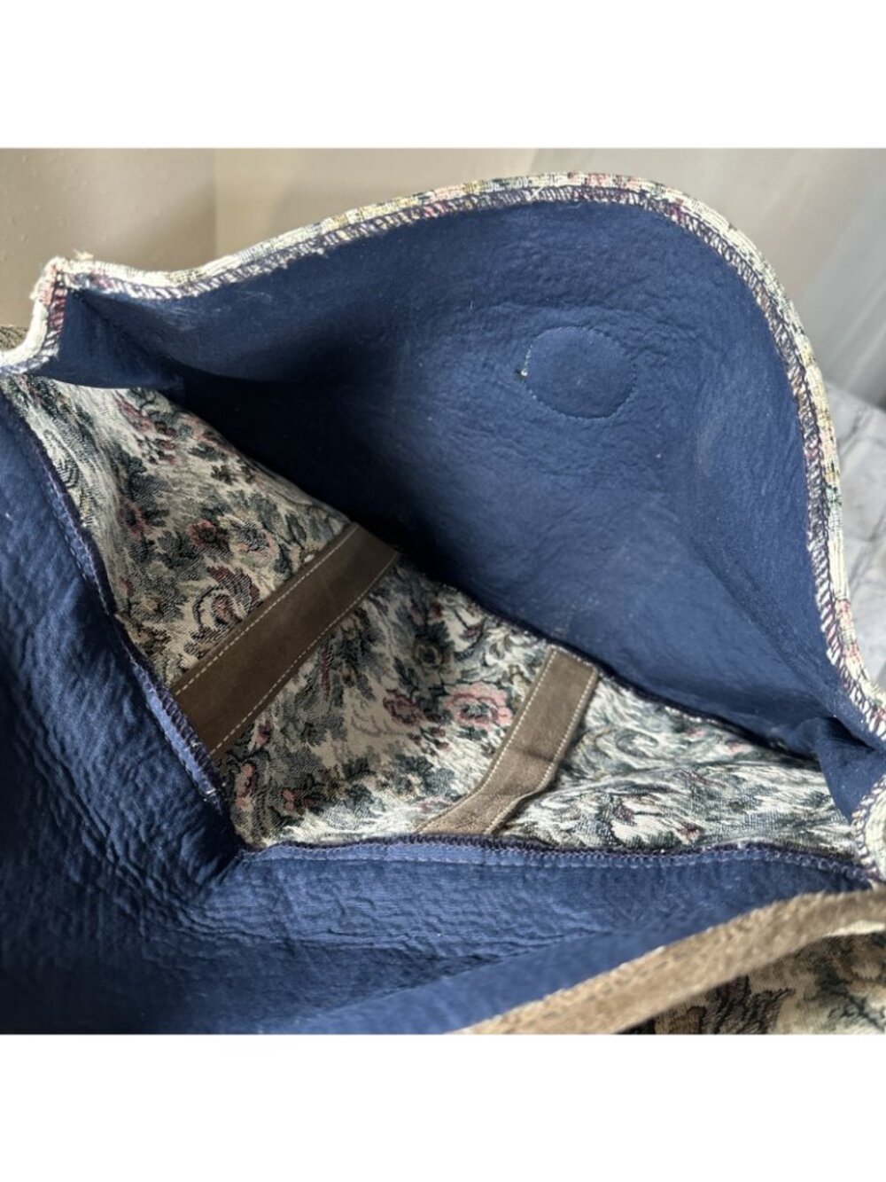 Vintage The French Company Tapestry Weekender Bag with Suede Trim 17.5”x10”x9” - Picture 8 of 15